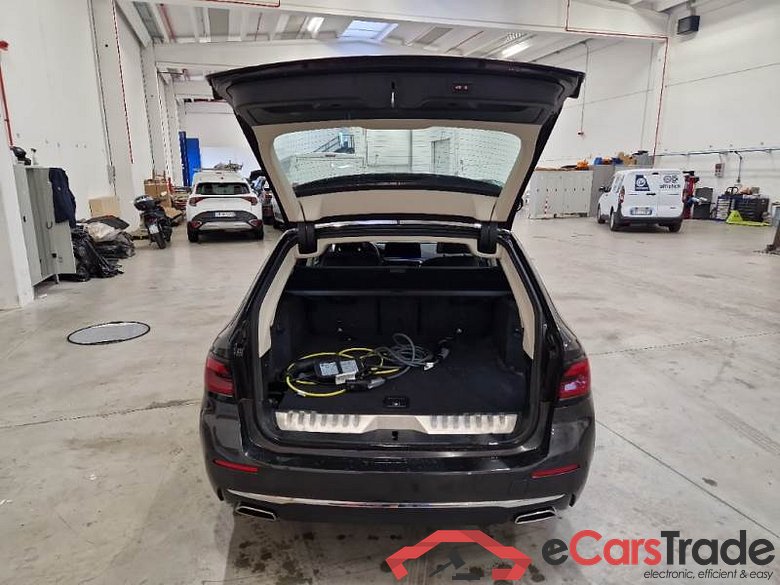 BMW SERIE 5 / 2020 / 5P / STATION WAGON 530E XDRIVE LUXURY AUTO TOURING #5