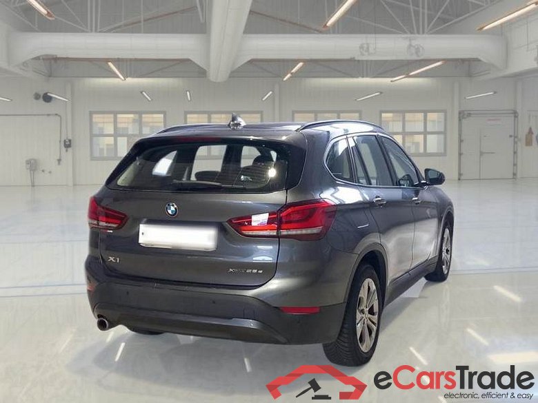 BMW X1 / 2019 / 5P / SUV XDRIVE 25E BUSINESS ADVANTAGE AUTOMATICO #2