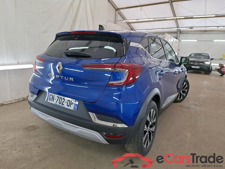 RENAULT Captur / 2019 / 5P / SUV techno mild hybrid 140 #3