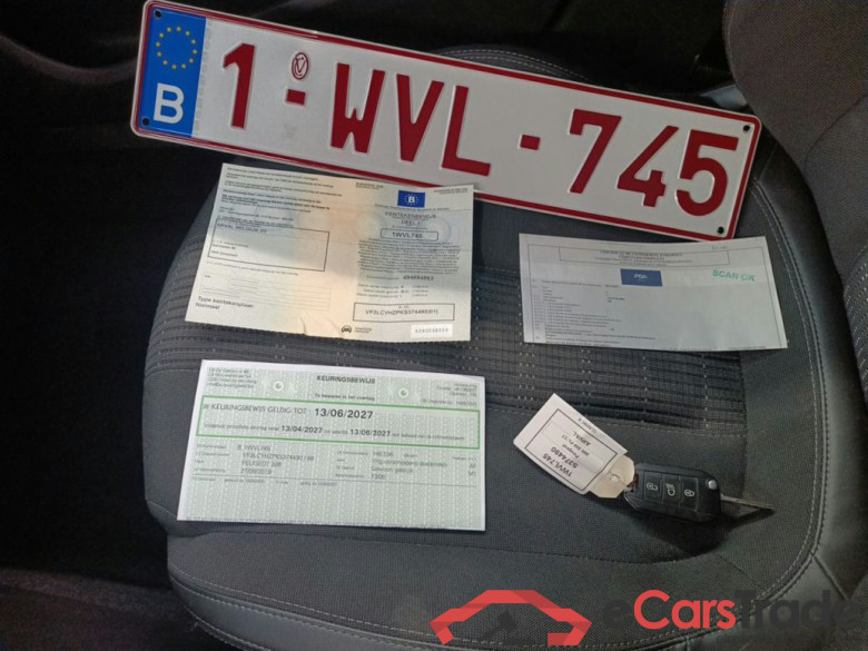 Peugeot 308 SW 1.5 BlueHDi 130 DPF S&S Allure 5d #4