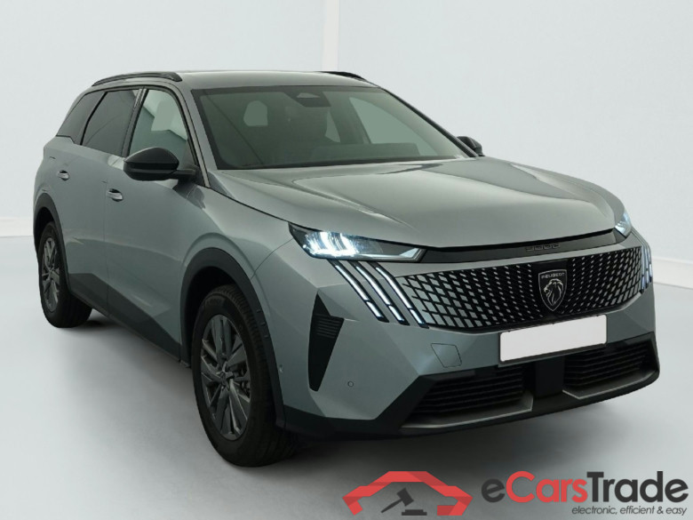 Peugeot 5008 ALLURE HYBRID 145 CH E-DCS6 #1