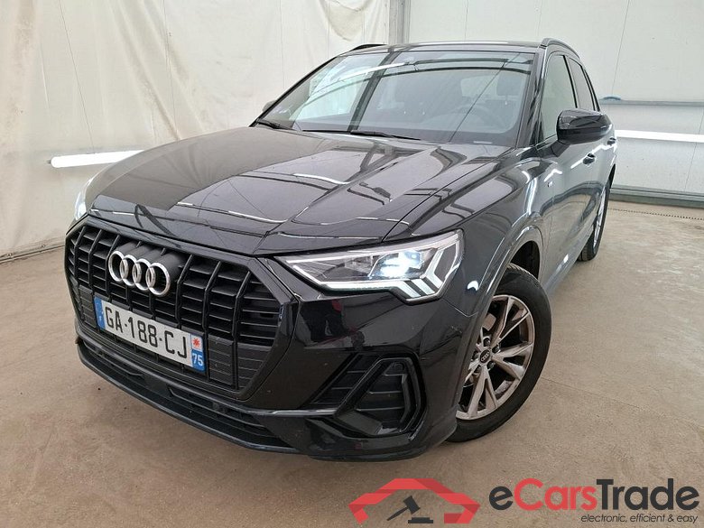 AUDI Q3 / 2018 / 5P / SUV 35 TFSI 150 MHEV S TRONIC S LINE