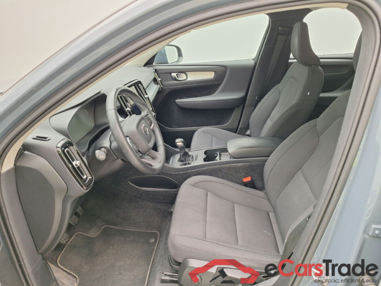 Volvo XC40 1.5 T3 Momentum Pro LED Virtual ACC Navi KeylessGo Klima Camera PDC ... #5