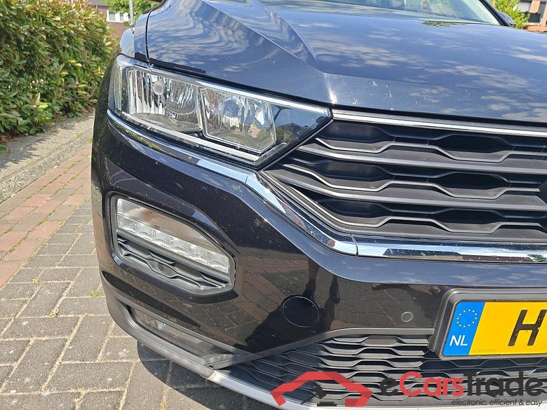 VOLKSWAGEN T-Roc 85 kW #4