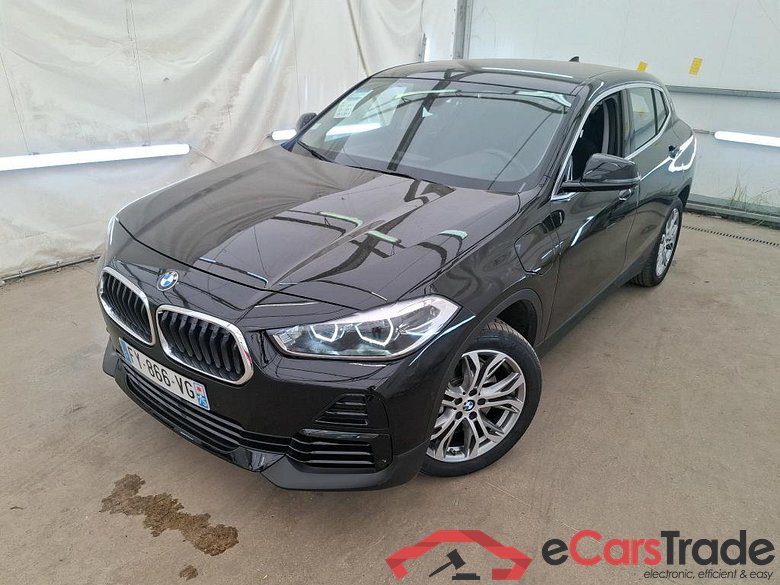 BMW X2 / 2017 / 5P / SUV xDrive25e Business Design BVA6
