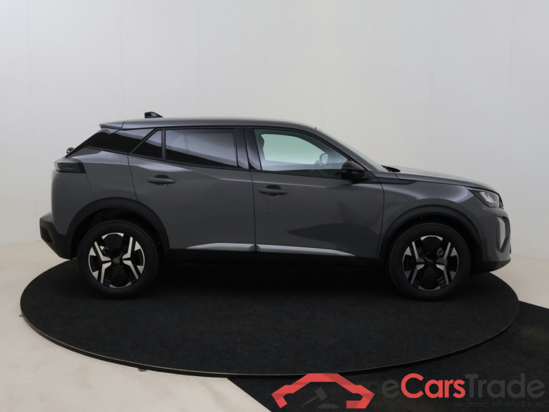 Peugeot 2008 Allure  1.2 Turbo 100 hp Man. 6    #4