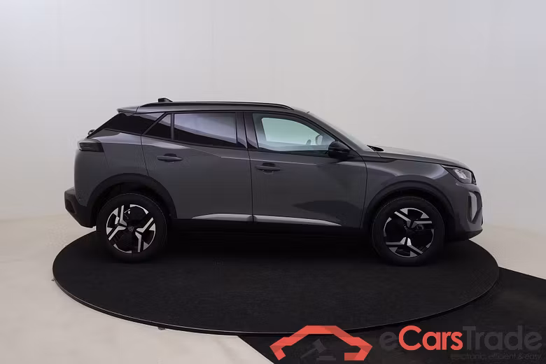 Peugeot 2008 Allure  1.2 Turbo 100 hp Man. 6    #4