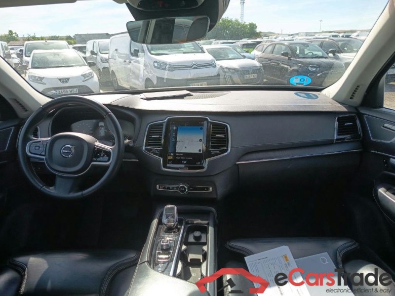 VOLVO XC90 / 2019 / 5P / todoterreno 2.0 T8 AWD Inscription Auto #3