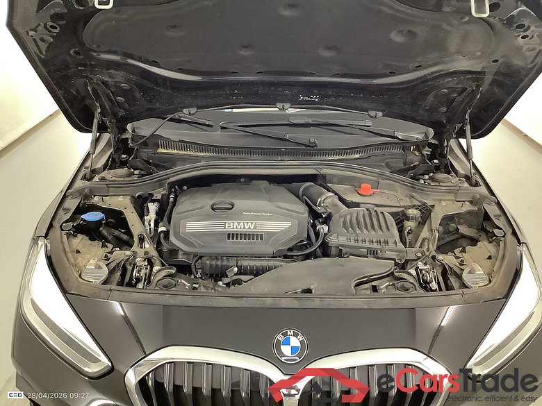 BMW 1 SERIES HATCH 1.5 116IA (80KW) #6