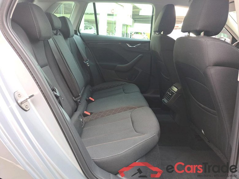 SKODA KAMIQ 1.0 TSI 70KW CLEVER #6