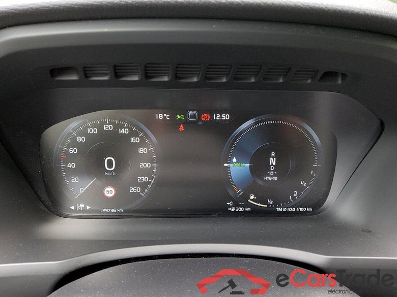 Volvo XC90 (09.2014->) DE - SUV5 T8 Twin Engine AWD PHEV EU6d, R-Design Expression, (Facelift) 2020 - 2 #6