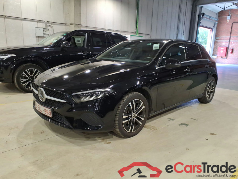 MERCEDES-BENZ A-CLASS 1.3 A 250 E BUSINESS LINE DCT #1