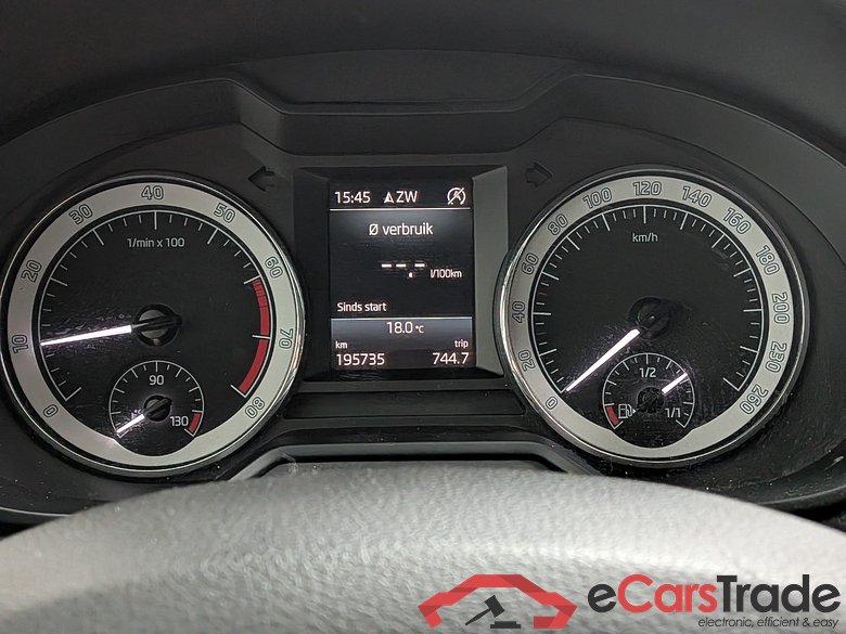 SKODA OCTAVIA COMBI 1.0 TSI Bns Edition #6