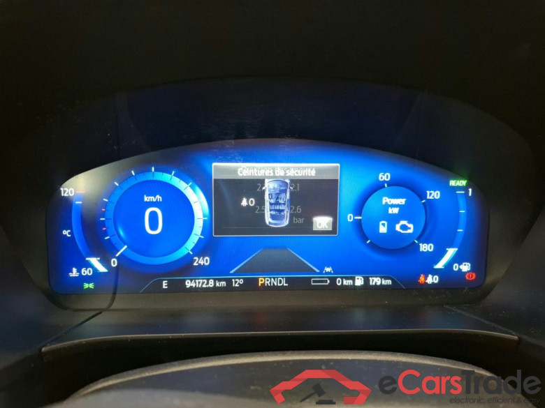 FORD Kuga / 2019 / 5P / SUV 2.5 Dur 225 hybrid PHEV Pshift Titanium #6
