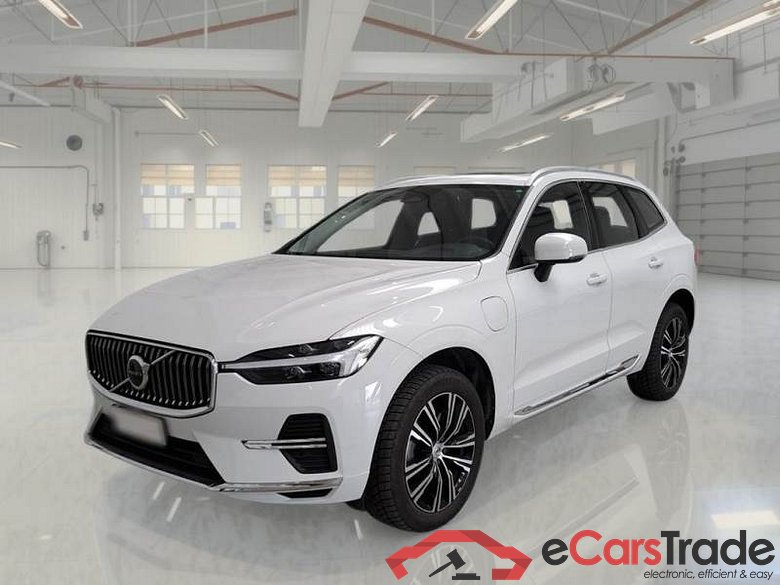 VOLVO XC60 / 2021 / 5P / SUV T6 PLUG-IN AWD AUTO RECHARGE INS. EXP