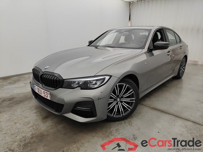 BMW 3 Reeks Berline 318dA (110 kW) 4d #1