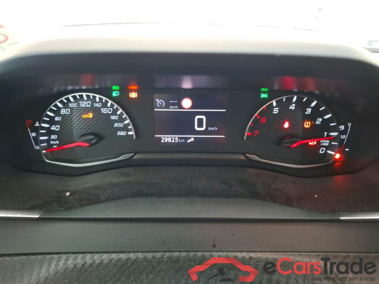 PEUGEOT 208 / 2019 / 5P / Berline Puretech 75 S&S Active Business #6
