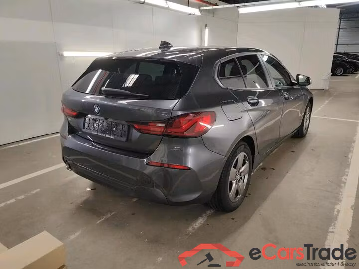 BMW 1 Reeks Hatch 1 Reeks Hatch 116dA (85 kW) 85kW/116pk  5D/P Auto-7 #4