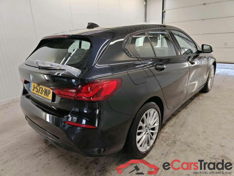 BMW 1-serie 116d Executive Ed. #2
