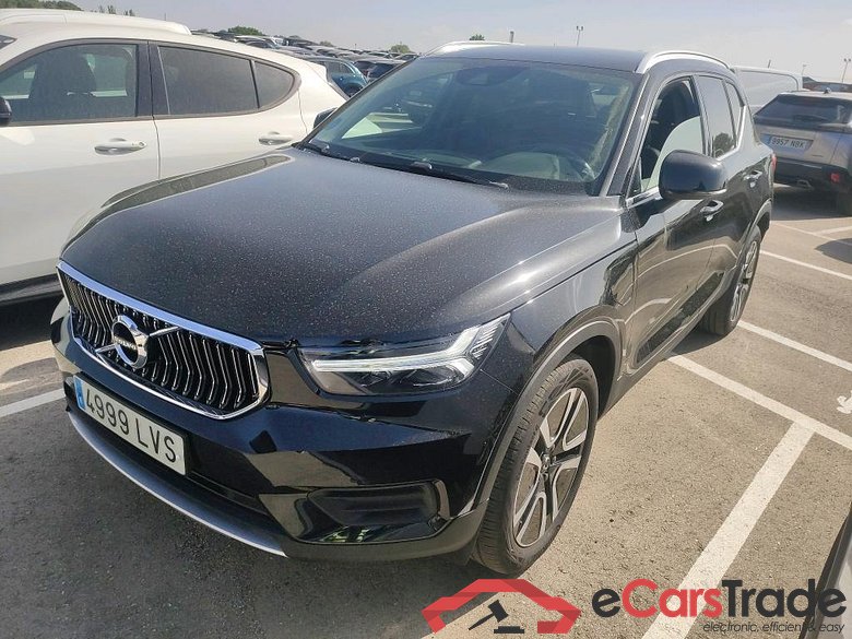 VOLVO XC40 / 2017 / 5P / todoterreno 1.5 T5 Twin Recharge Inscription Auto #1