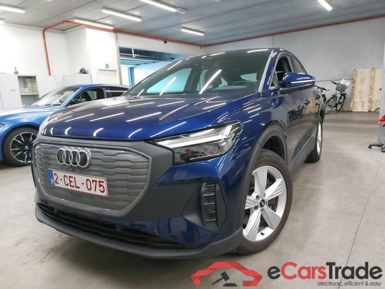 AUDI - AUD Q4 SB 40 E-TRON 204PK Attraction Pack Business Plus With Heated Seats & Assistance Tour & Towing Hook * ELECTRIC * #1