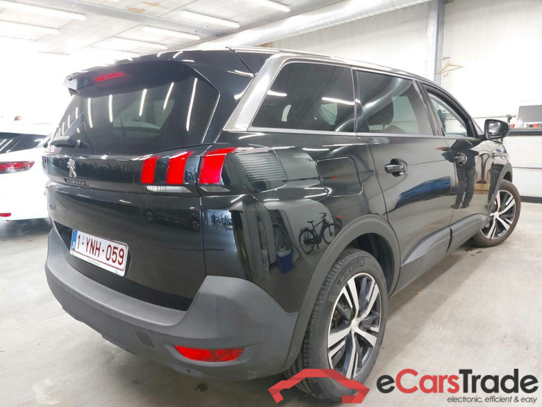 PEUGEOT - PEU 5008 PureTech 130PK Active With Two Removable Seats & Drive Assist & VisioPark I & Kids Pack * PETROL * #2