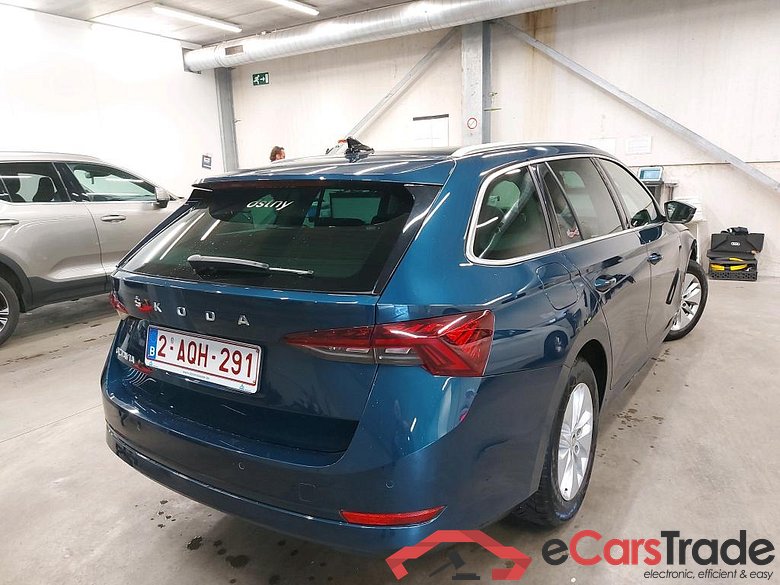 SKODA - SKO OCTAVIA COMBI TSI 110PK Clever Pack Premium & Removable Trailer Hook & Pano Roof  * PETROL * #2