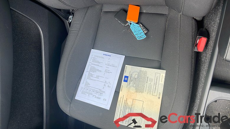 Volvo XC40 T4 Recharge Geartronic Inscription Expr. 5d #4