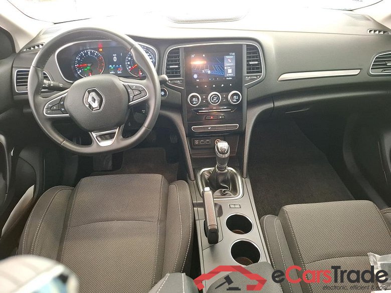 RENAULT Mégane Berline / 2020 / 5P / Berline evolution TCe 140 #5
