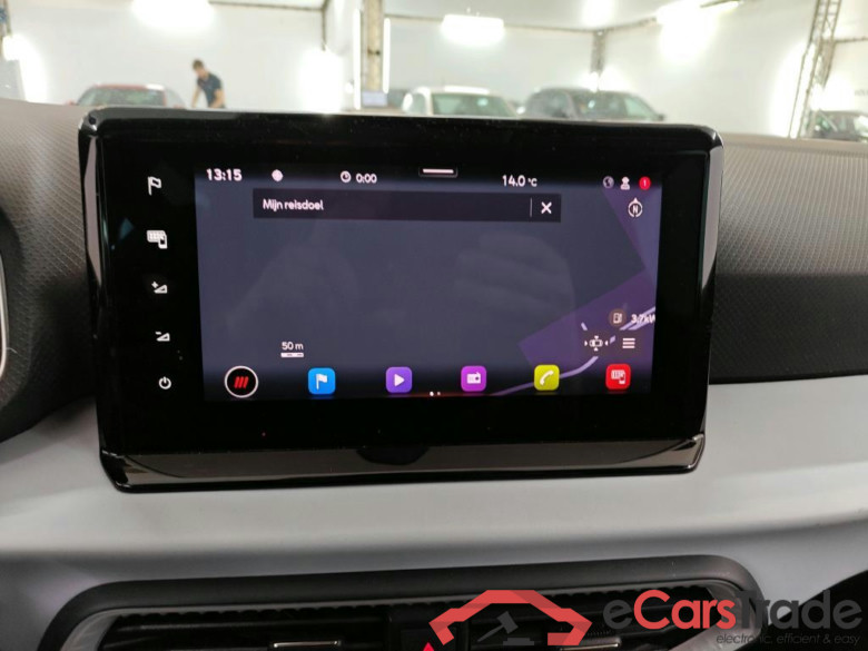 SEAT Arona 81 kW #3