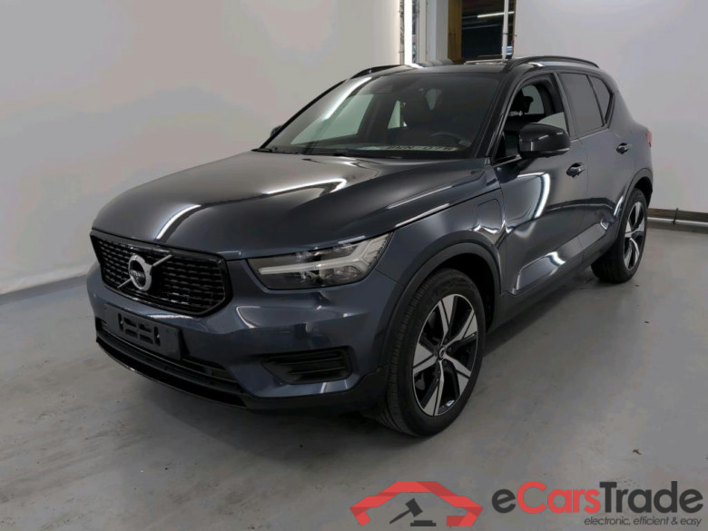 VOLVO XC40 1.5 T4 PHEV R-DESIGN DCT #1