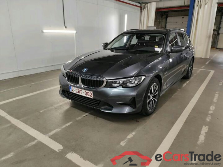 BMW 3 Reeks Touring 3 Reeks Touring 320e (150 kW) (PHEV) 150kW/204pk  5D/P Auto-8 #1