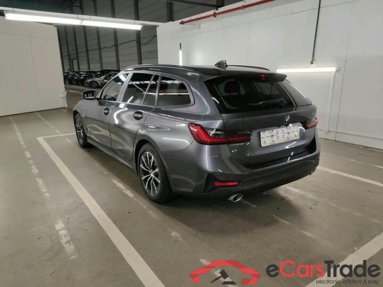 BMW 3 Reeks Touring Série 3 Touring 320e (150 kW) (PHEV) 150kW/204pk  5D/P Auto-8 #3