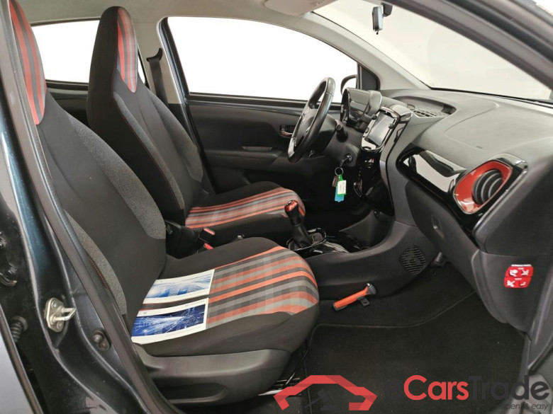 Peugeot 108 Allure 1.0 e-VTi 72pk 5d #3