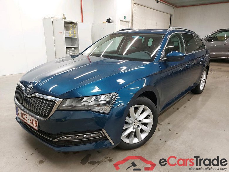 SKODA - SKO SUPERB COMBI 1.4 TSI iV 218PK DSG6 Clever * HYBRID *