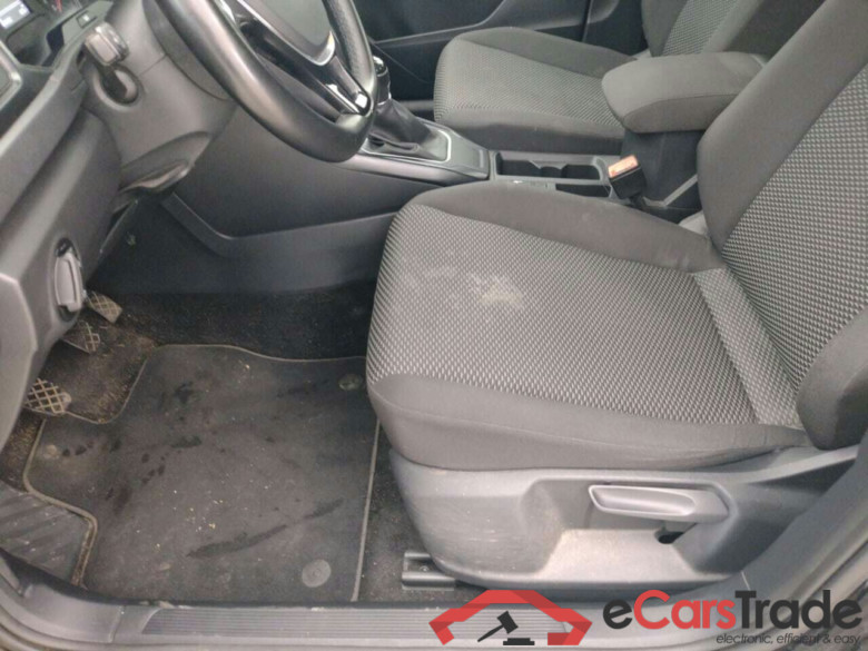 VOLKSWAGEN T-ROC 2.0 TDI #5