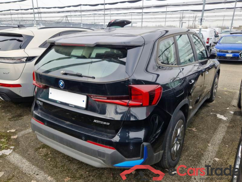 BMW IX1 / 2022 / 5P / SUV 30 XDRIVE #2