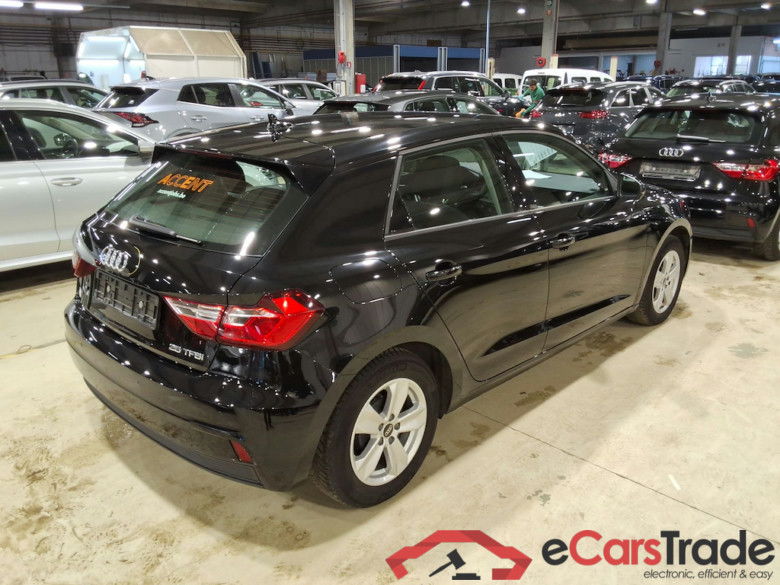 AUDI A1 SPORTBACK 1.0 25 TFSI ATTRACTION #4