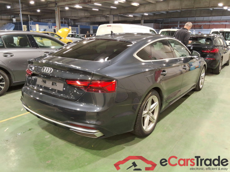 AUDI A5 2.0 30 TDI S TRONIC BUS. ED. ADVANCED #4