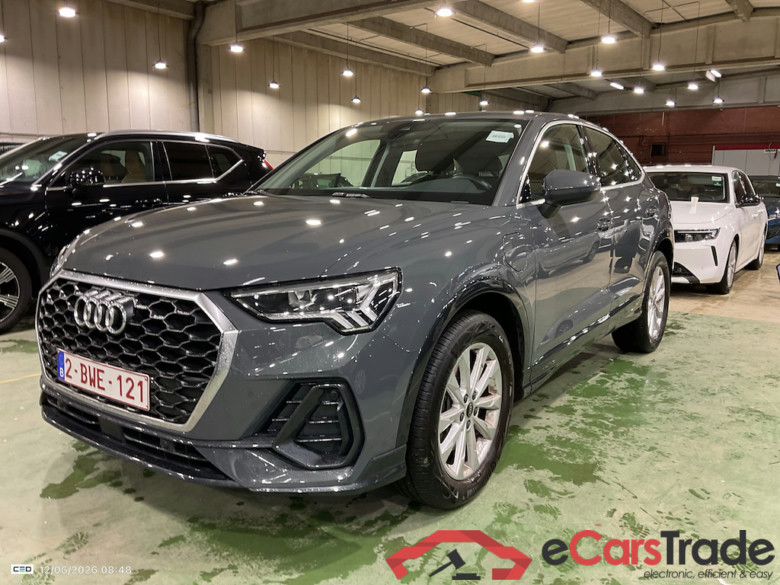AUDI Q3 Sportback 1.4 45 TFSI E S TRONIC #1