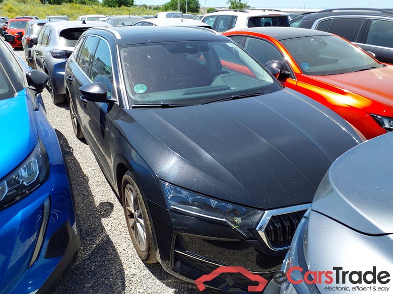 SKODA Octavia 2.0 TDI 110 kW (150CV) DSG 7 vel AutomÃ¡tico Combi Design