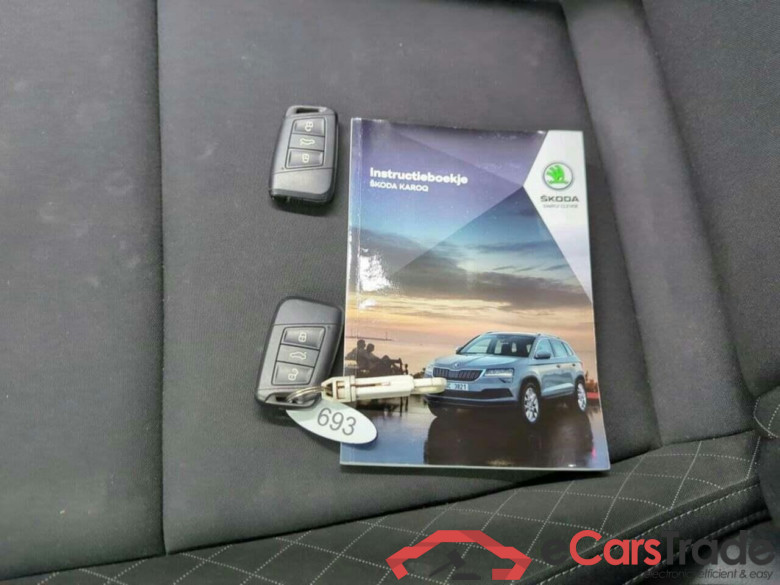 SKODA Karoq 1.5 TSI ACT Bus. Ed. #4