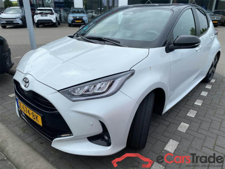 TOYOTA YARIS 1.5 Hybrid 130 Launch Edition #1