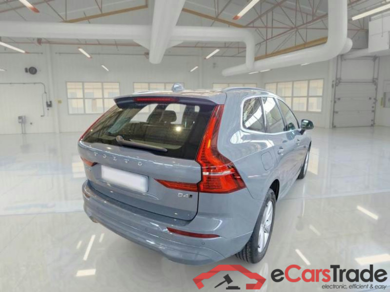 VOLVO XC60 / 2021 / 5P / SUV B4 D AWD AUTOMATICO CORE #2