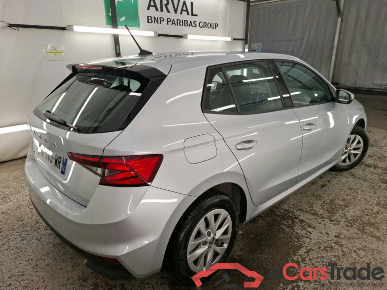 Fabia Ambition 1.0 MPI 80CV BVM5 E6d #3