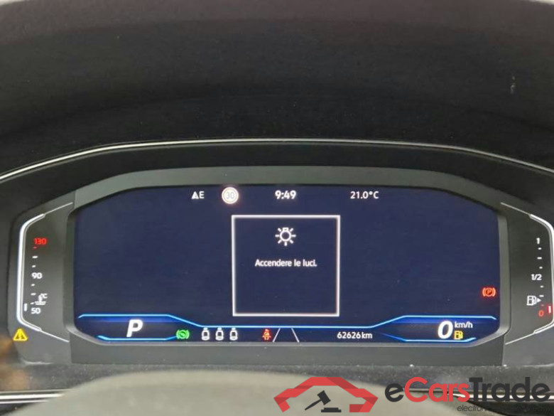 VOLKSWAGEN PASSAT / 2019 / 5P / STATION WAGON VAR. 2.0TDI SCR EVO 110KW BUSINESS DSG #4