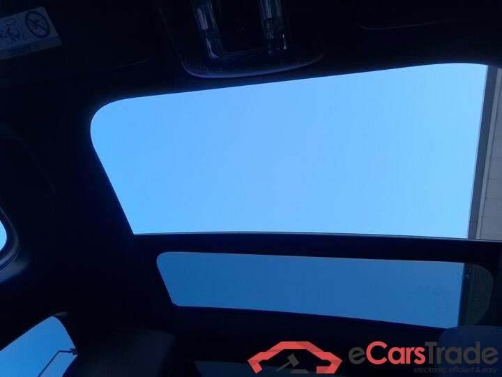 Mercedes GLA 200d AMG Night Aut. Pano LED Widescreen Ambient Navi 1/2 Sport-Leather-Alcantara KeylessGo Camera Klima PDC ... #5