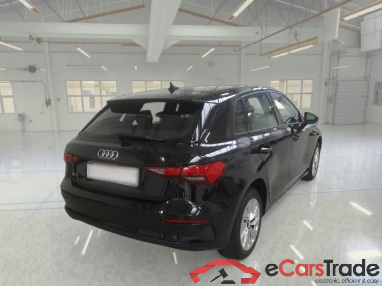 AUDI A3 / 2020 / 5P / BERLINA 40 TFSI E S TRONIC BUSINESS S.BACK #2