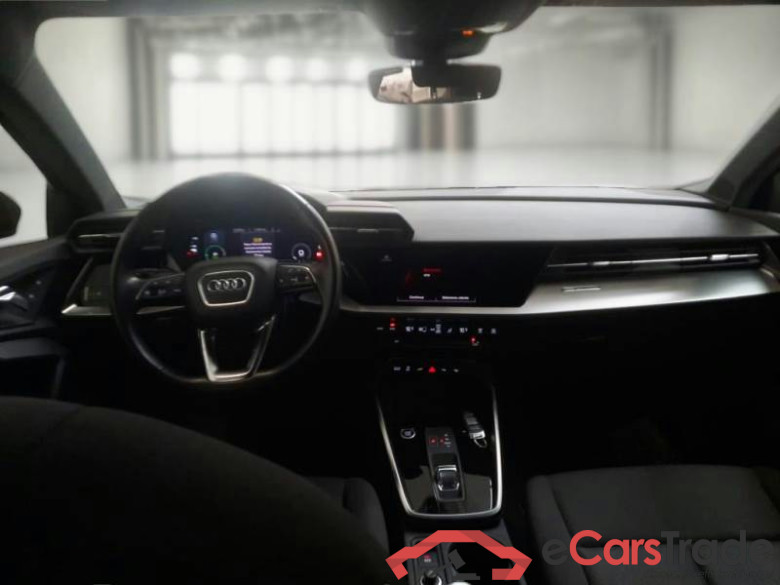 AUDI A3 / 2020 / 5P / BERLINA 40 TFSI E S TRONIC BUSINESS S.BACK #3