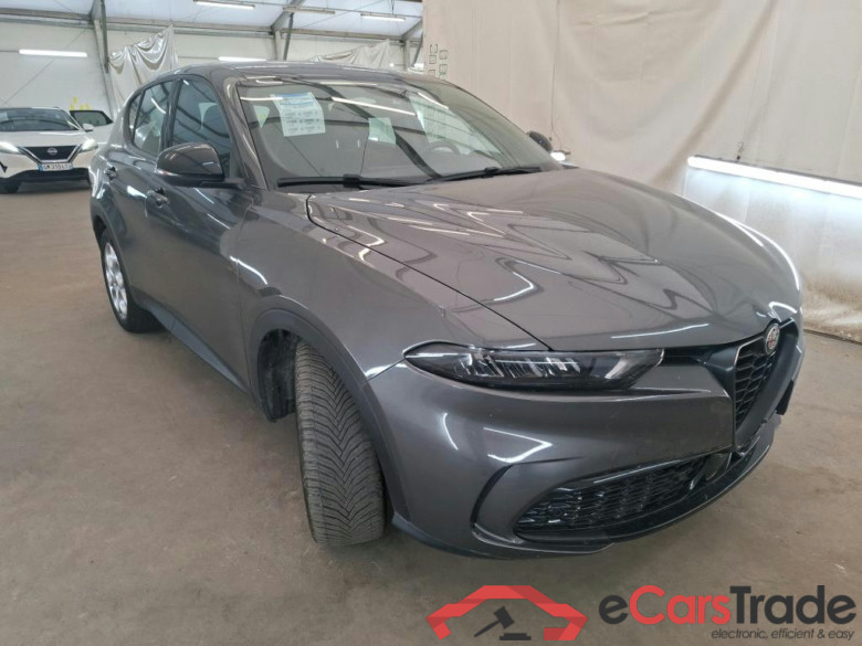 ALFA ROMEO Tonale / 2022 / 5P / SUV 1.5T Hybrid 130 TCT7 Sprint #4